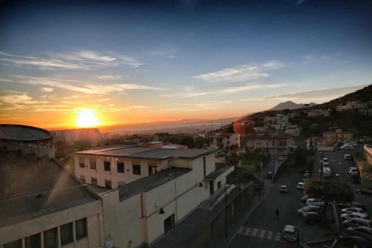 Luxury View Apartment Casola di Napoli 外观 照片